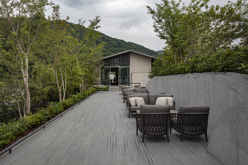 MUNI LA TERRASSE|ムニ ラ・テラス