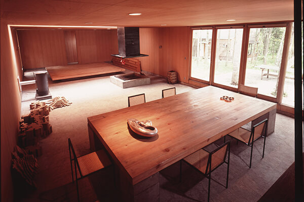 UCHIDA_DESIGN_1974